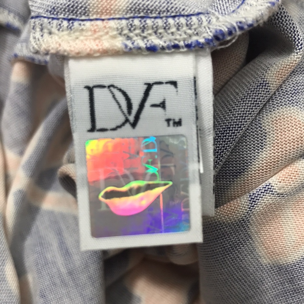 Diane Von Furstenburg knit dress, size 6, EUC - Picture 9 of 11